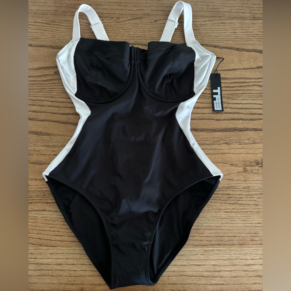 TA3 “Lifty” corset shaping support swimsuit large bust cup H/I - size M reg